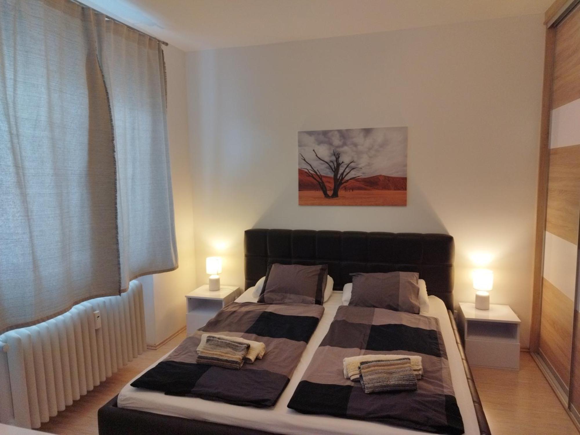 Amazing Flat In Old Town With Large Balcony Apartman Pozsony Kültér fotó
